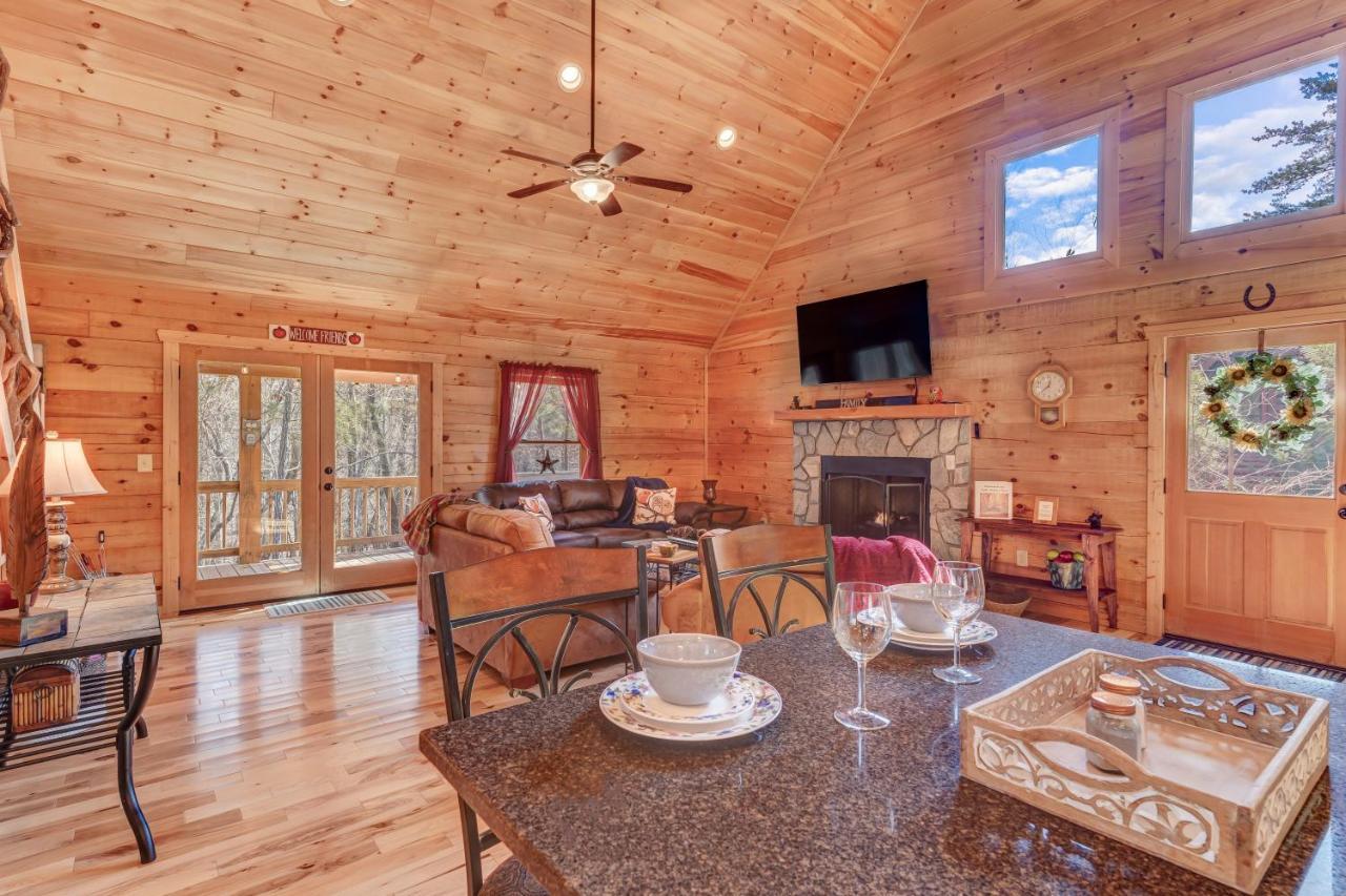 Hot-Tub 6 Seater, Fire-Pit, Master King Bed, Wineries, Pickleball, Resort Amenities إليجاي المظهر الخارجي الصورة